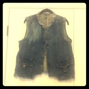 🇺🇸 Motto Distressed Jean Vest 🇺🇸